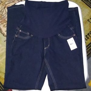 Maternity skinny jeans